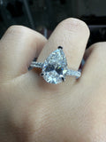 Pear & Diamonds Engagement Ring - خاتم الماس موزنايت 4 قراط