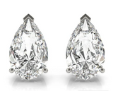 Pear shape Moissanite Diamond Earring- -حلق الماس الموزنايت